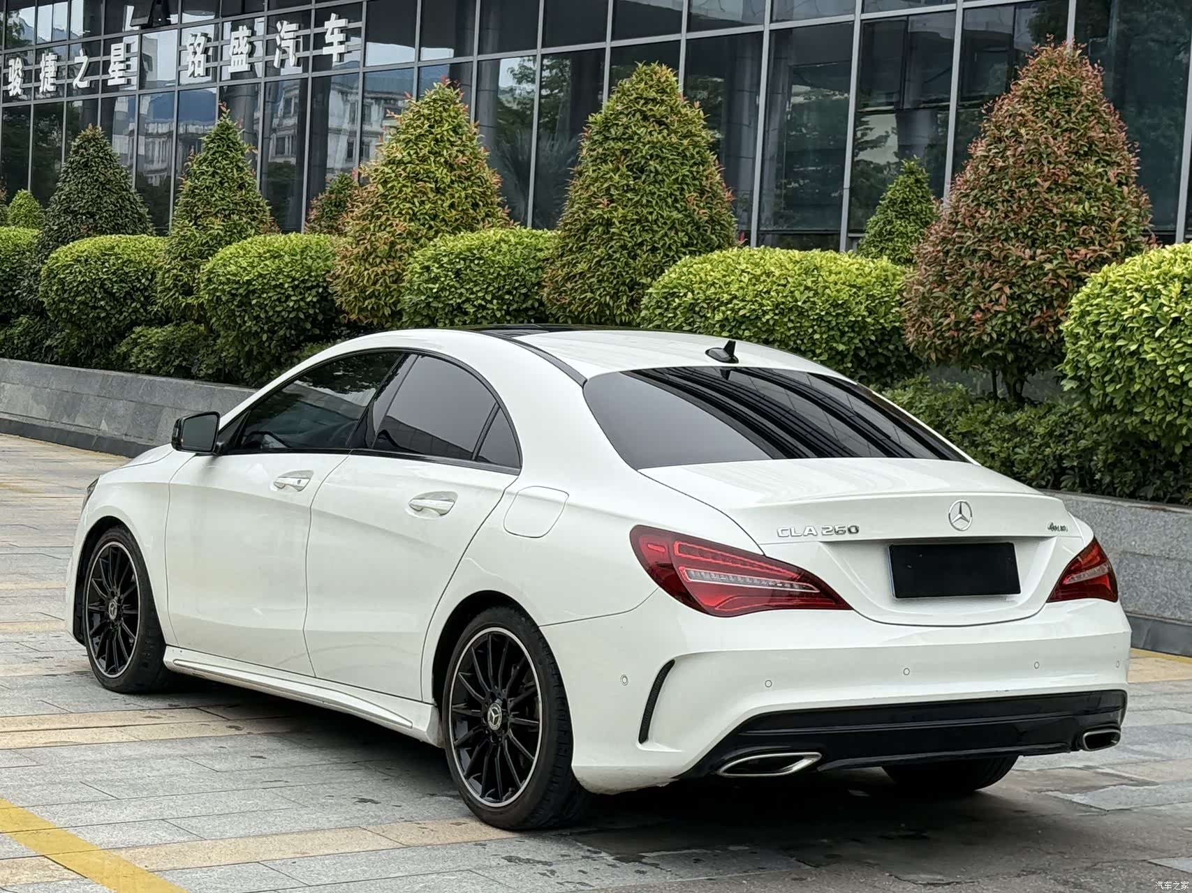 Mercedes-Benz CLA, 2018 13