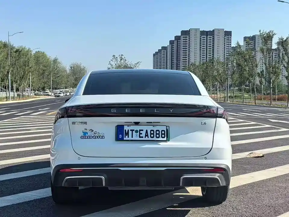 Geely Galaxy Galaxy L6