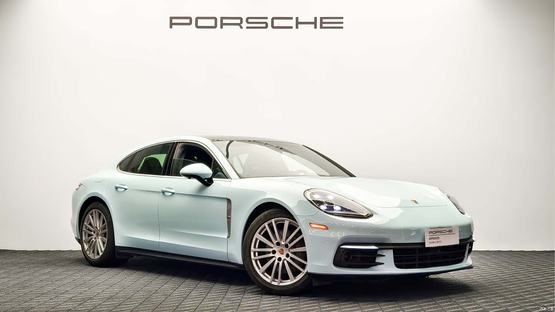 Porsche Panamera, 2018 2