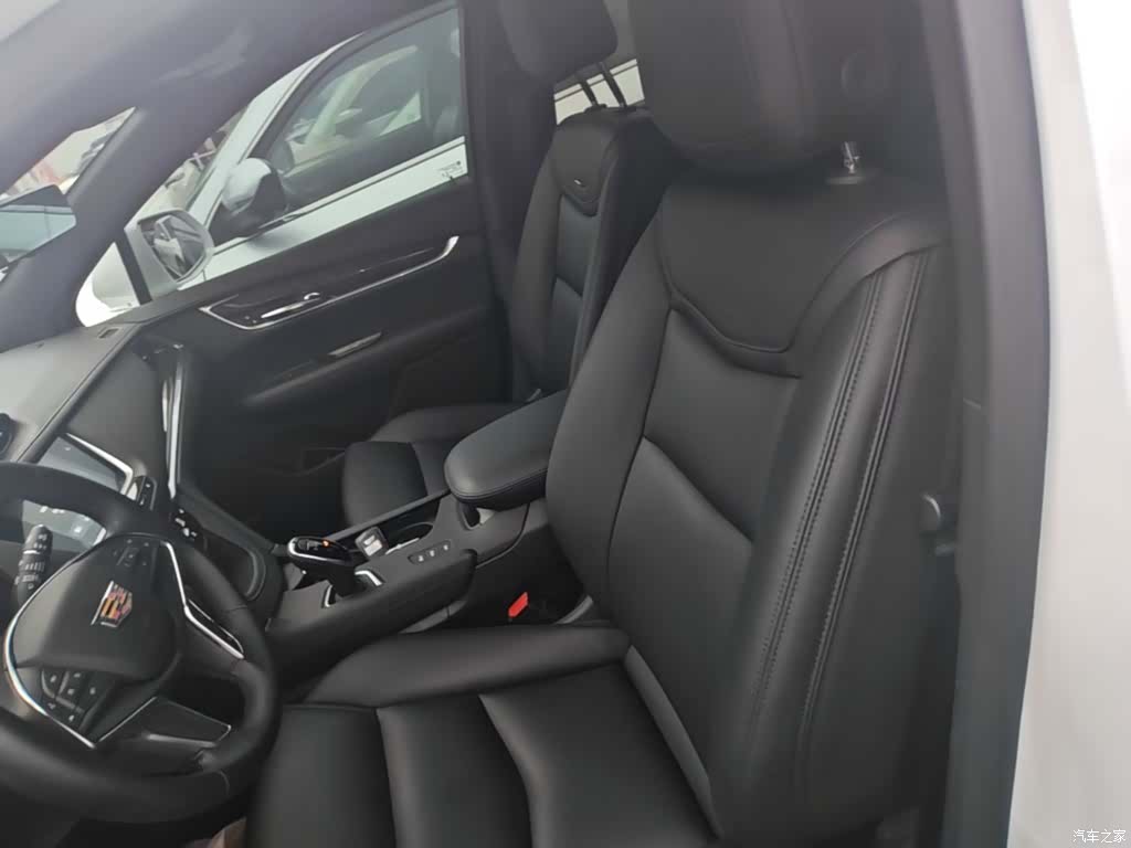 Cadillac XT5, 2019 11