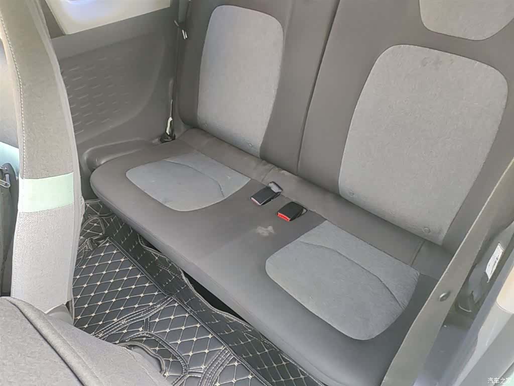Wuling MINIEV, 2022 17