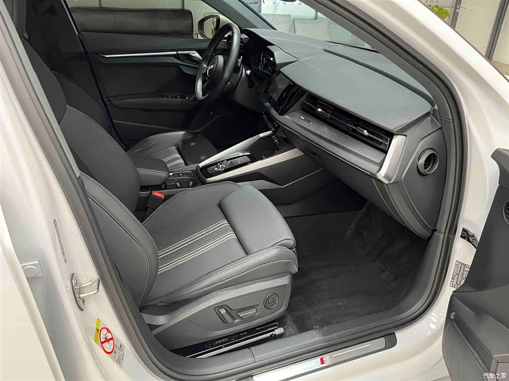 Audi A3, 2023 11