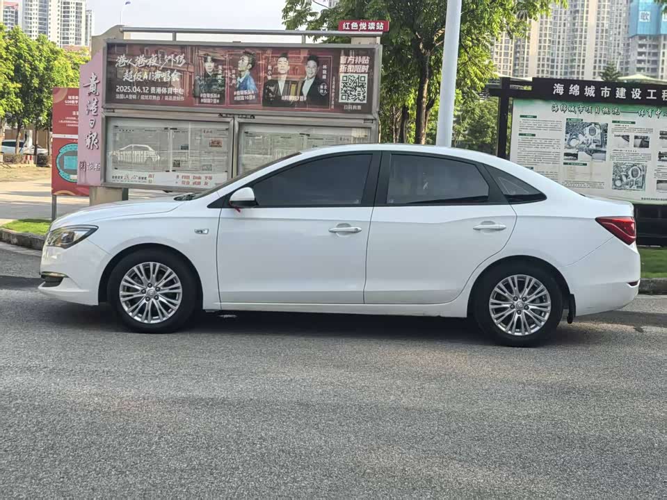 Buick Yinglang
