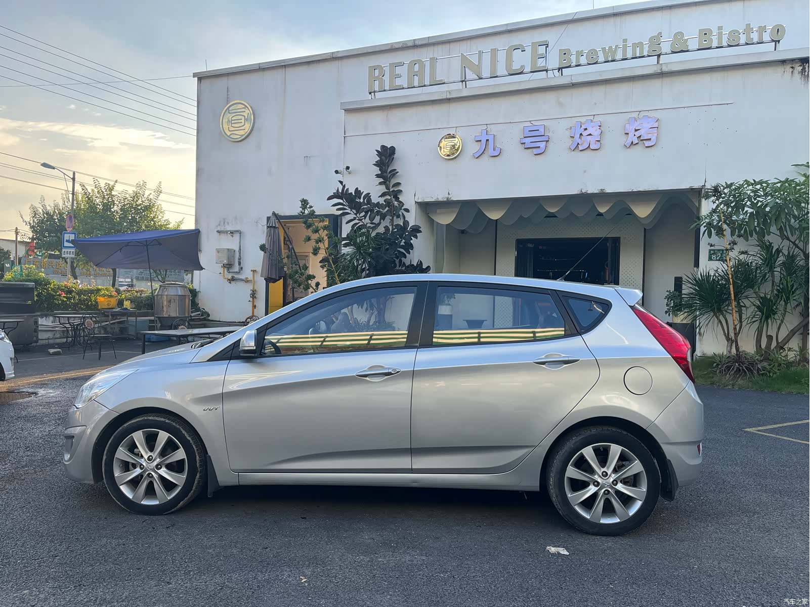 Hyundai GLS, 2012 7