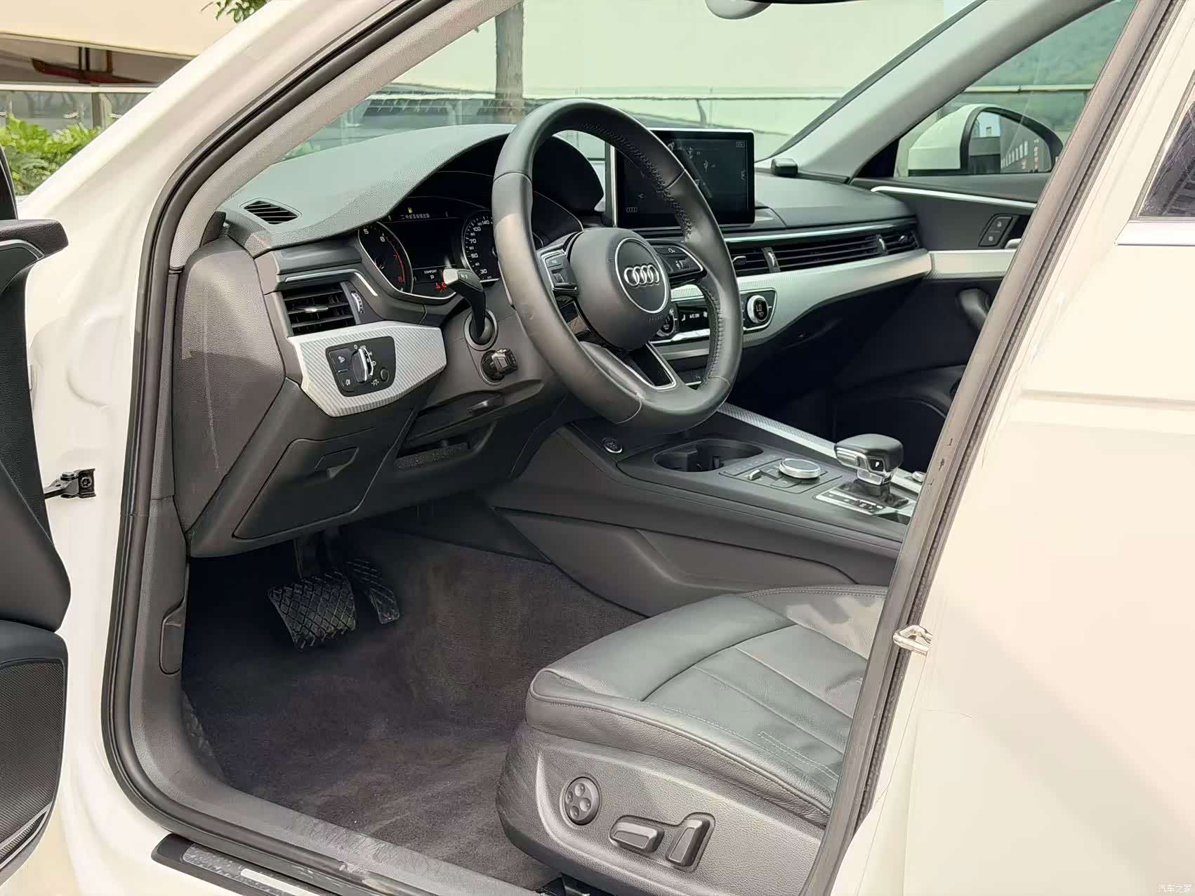 Audi A4L, 2017 24