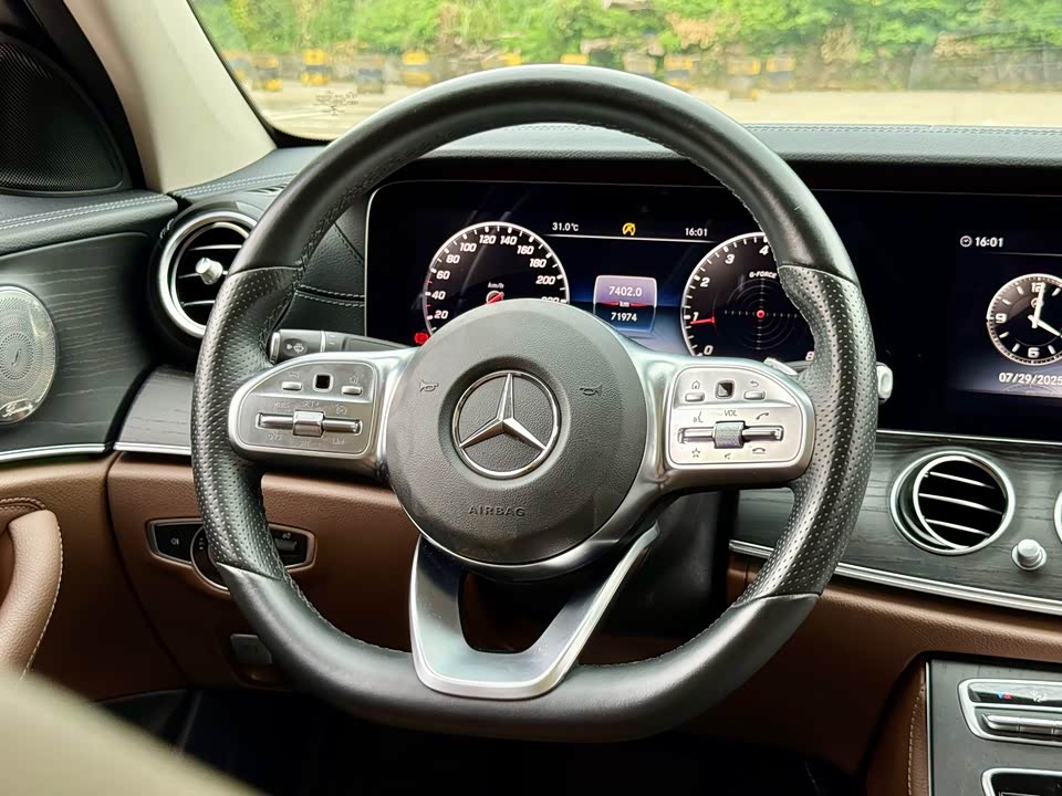 Mercedes-Benz E-class Mercedes-Benz E-class
