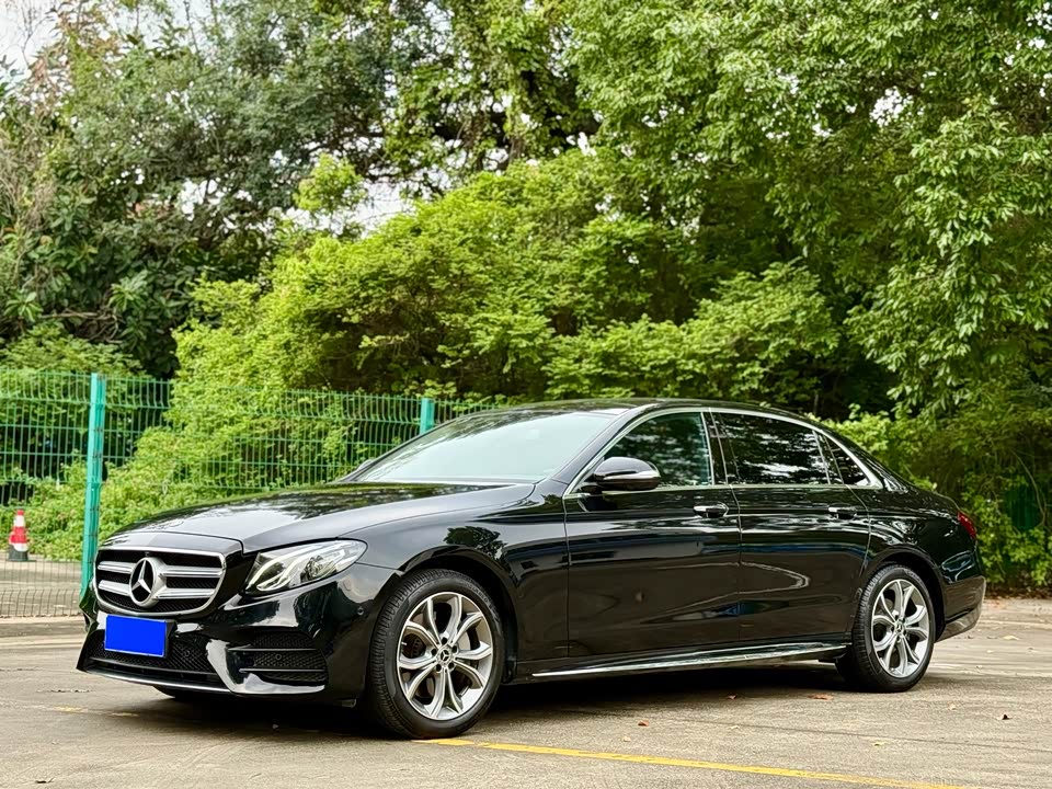 Mercedes-Benz E-class Mercedes-Benz E-class