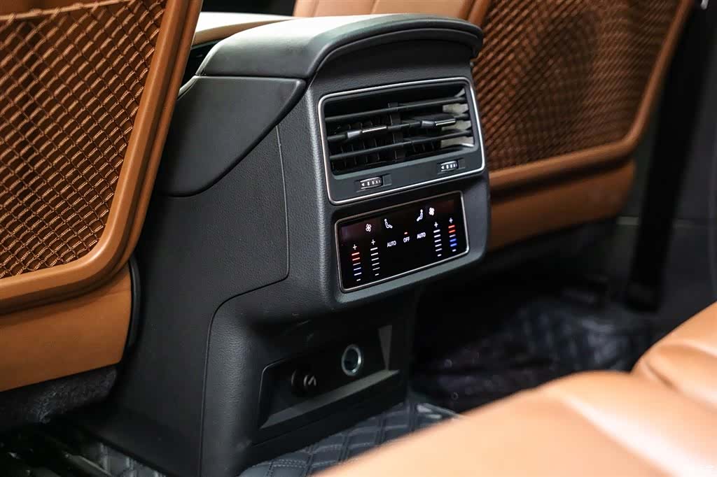 Audi Q7, 2021 15