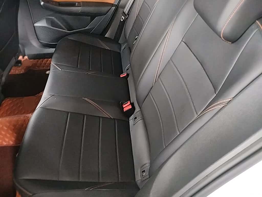 Volkswagen Bora, 2026 17