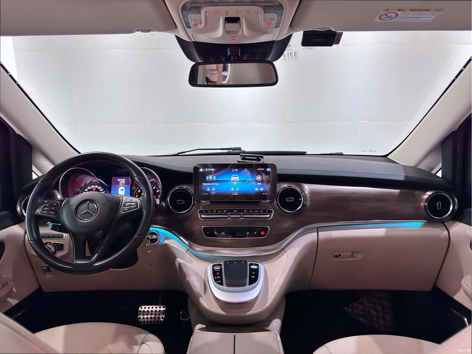 Mercedes-Benz V-Class, 2022 34