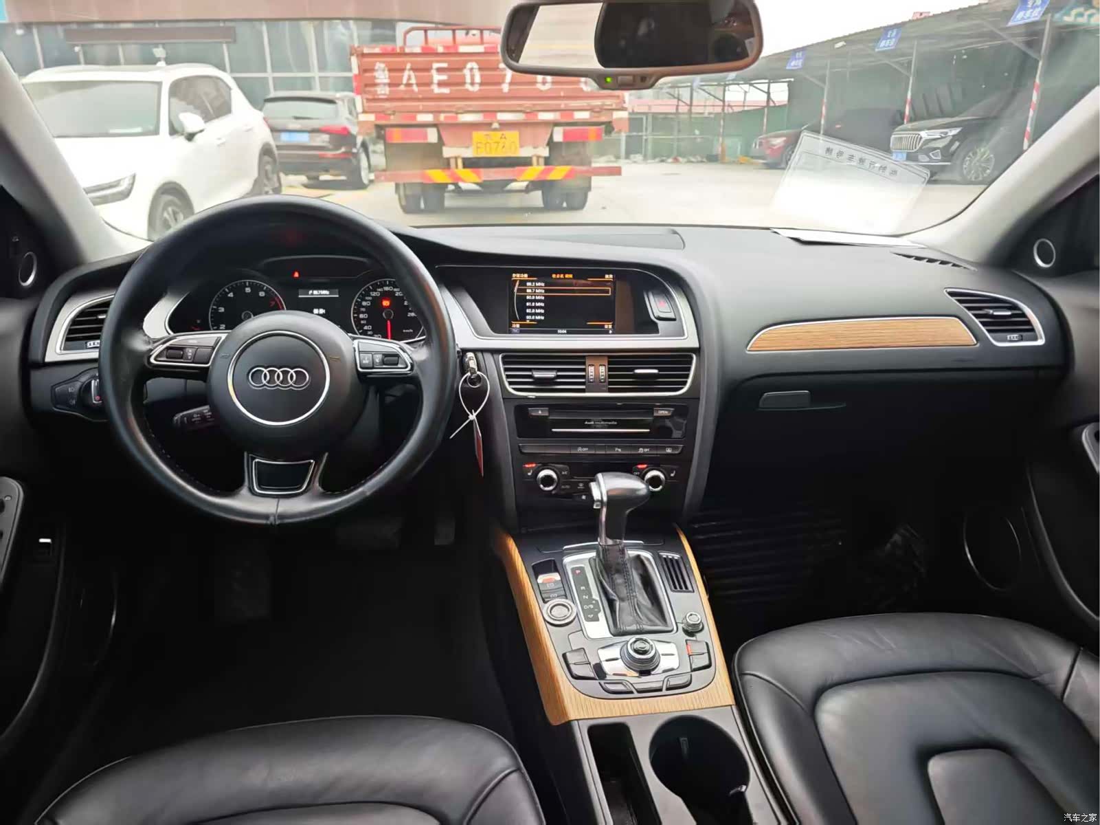 Audi A4L, 2016 8