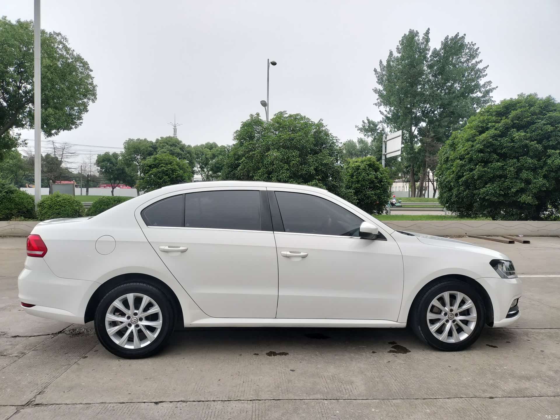 Volkswagen Lavida, 2017 4