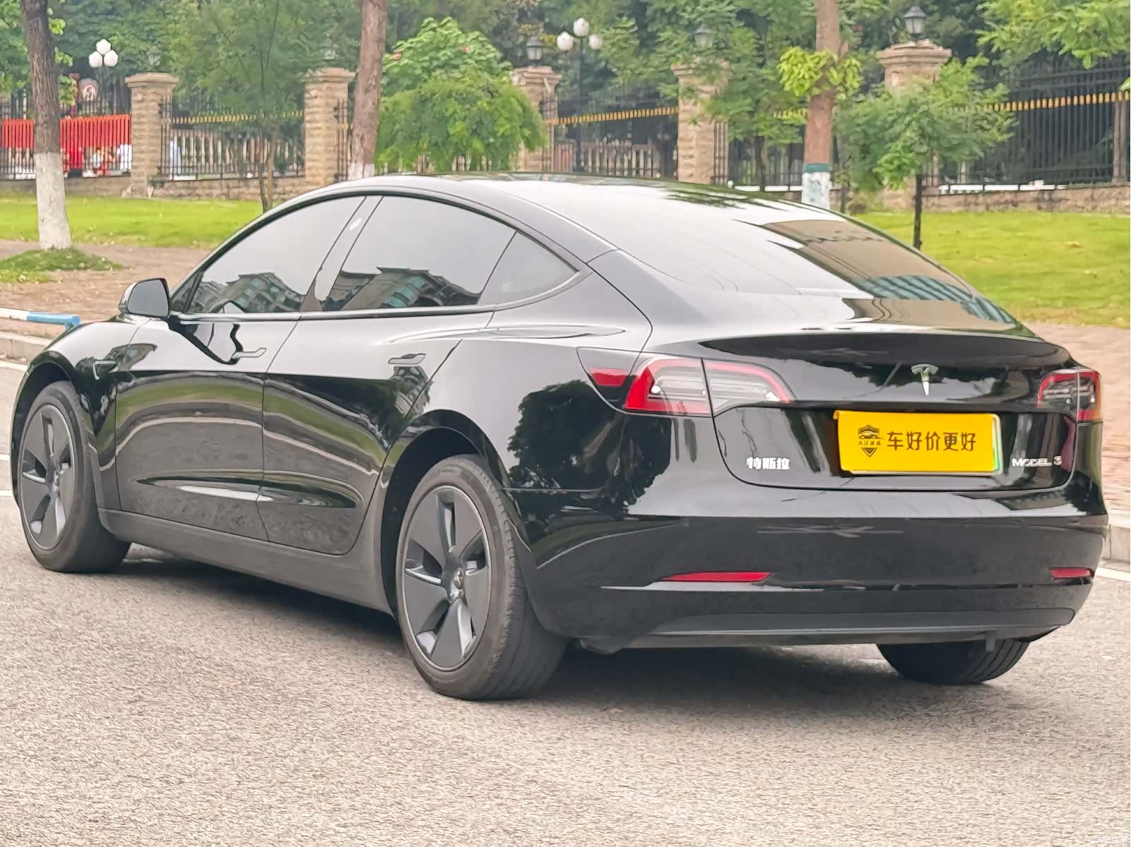 Tesla Model 3, 2023 14