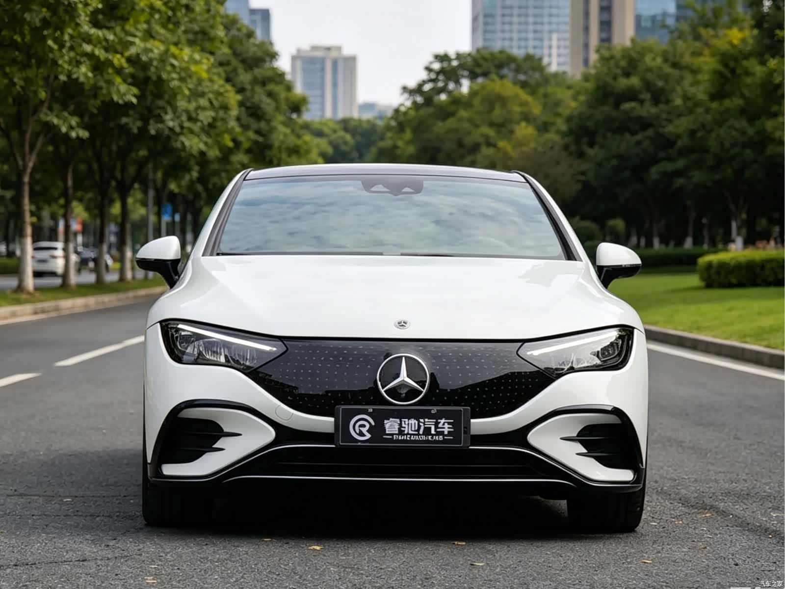 Mercedes-Benz EQE, 2026 2