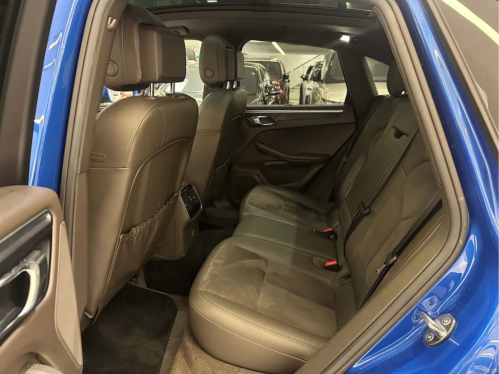 Porsche Macan, 2017 все фото