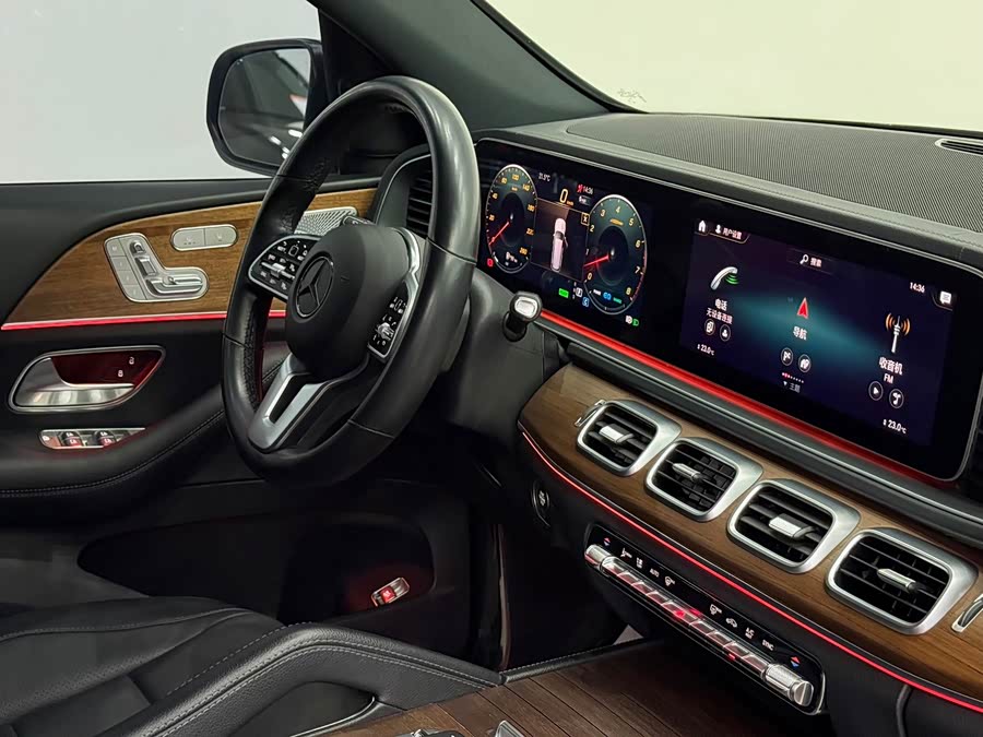 Mercedes-Benz GLS 2020, фото 11