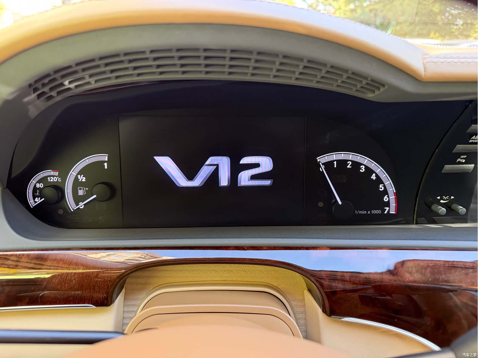 Mercedes-Benz S-Class, 2011 20