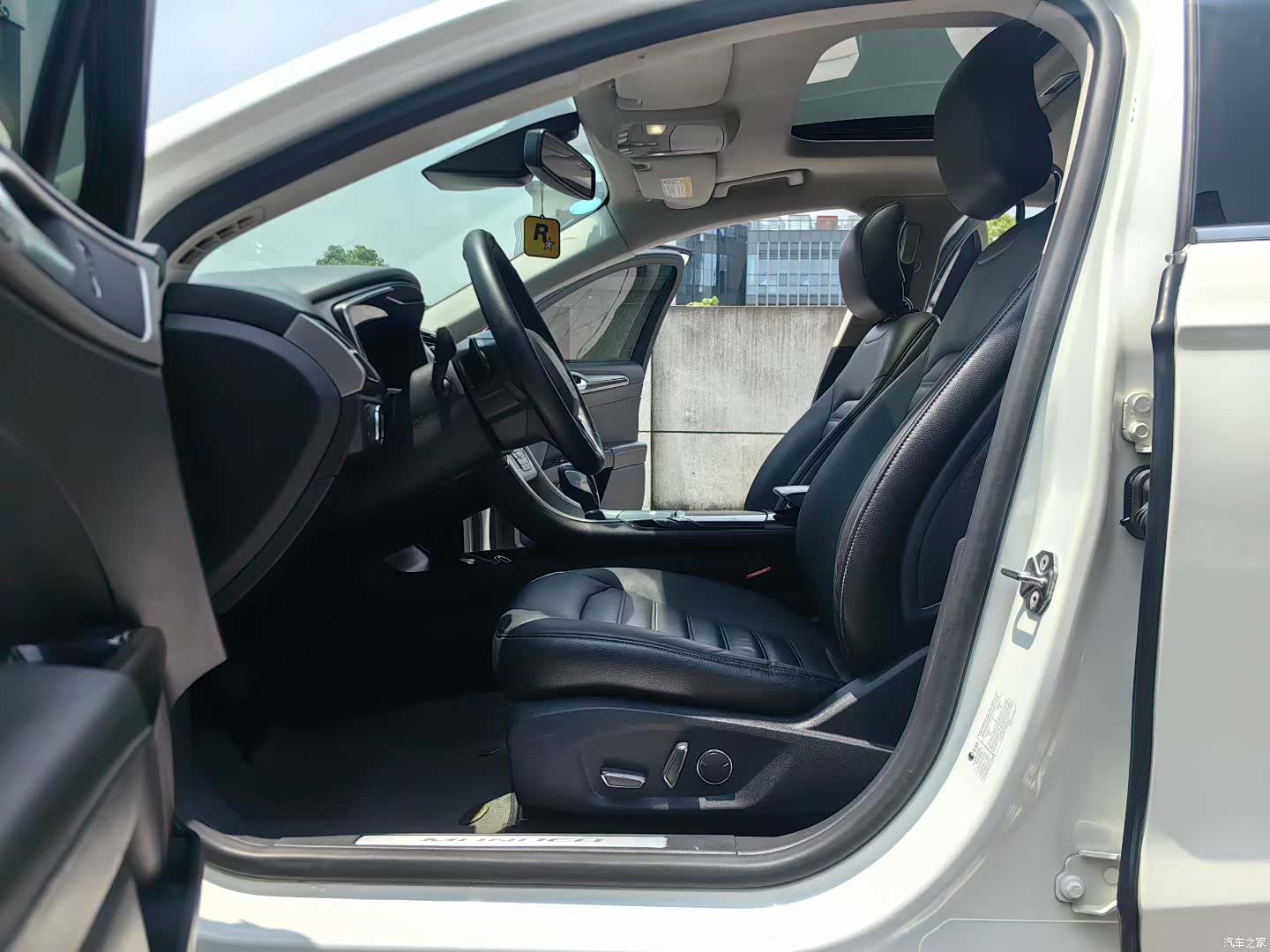 Ford Mondeo, 2016 4