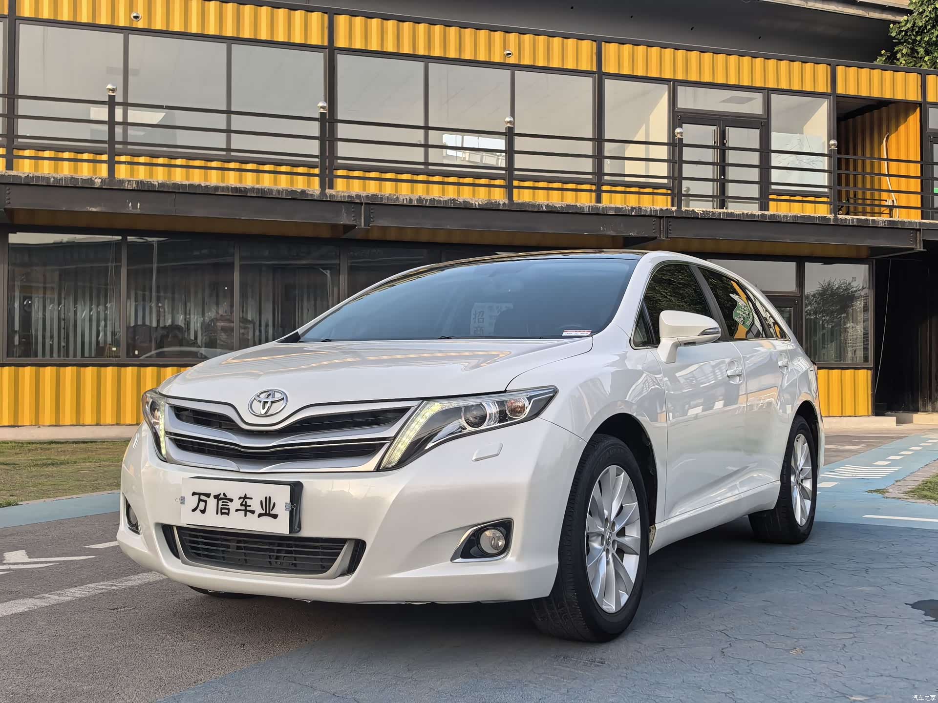 Toyota Venza, 2014 3