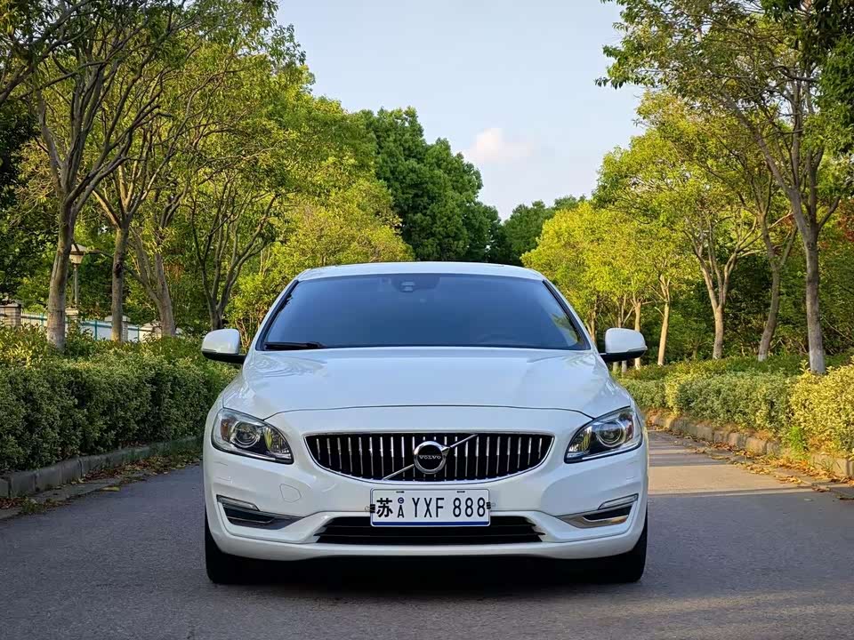 Volvo S60
