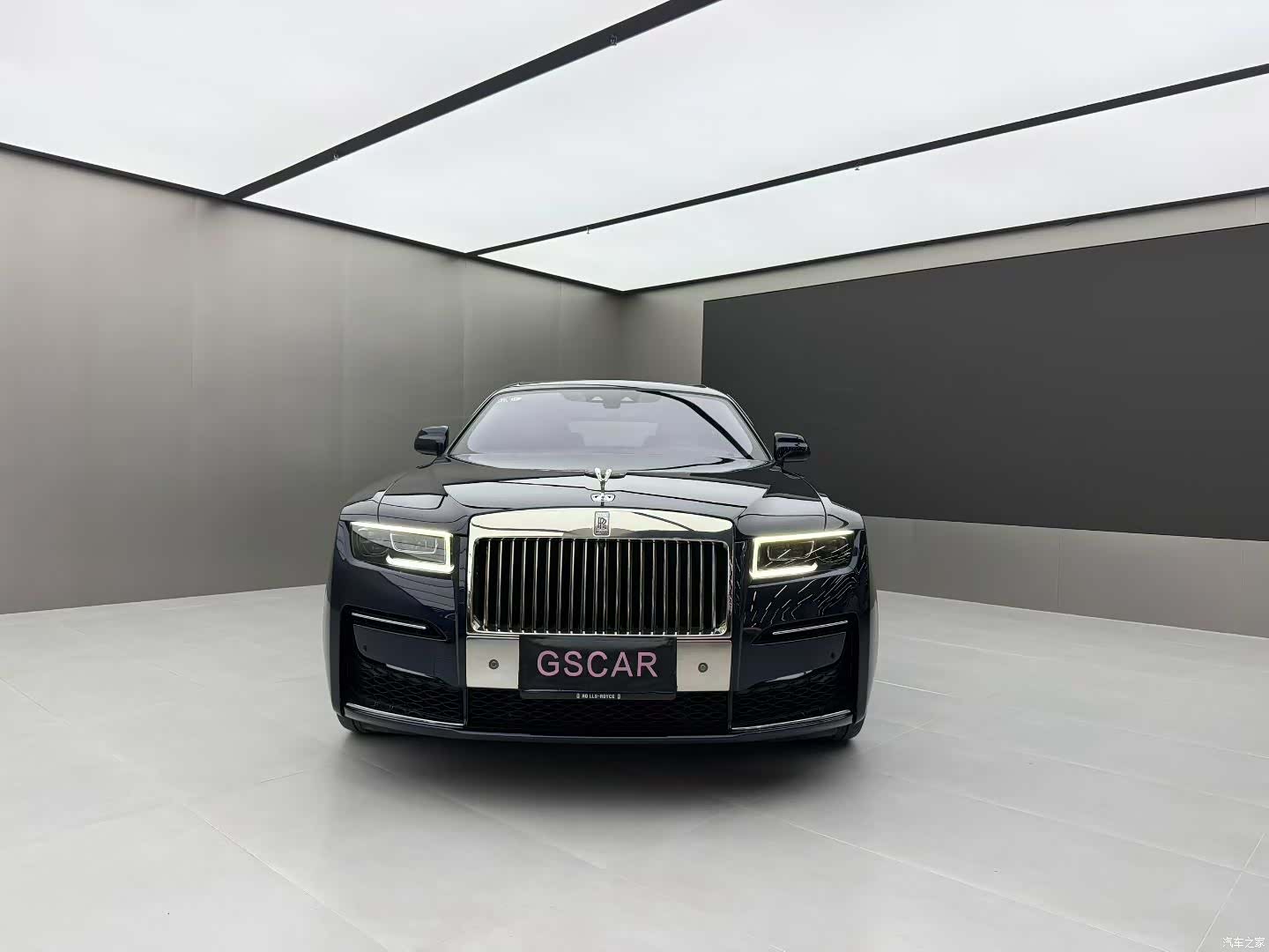 Rolls-Royce Ghost, 2022 1