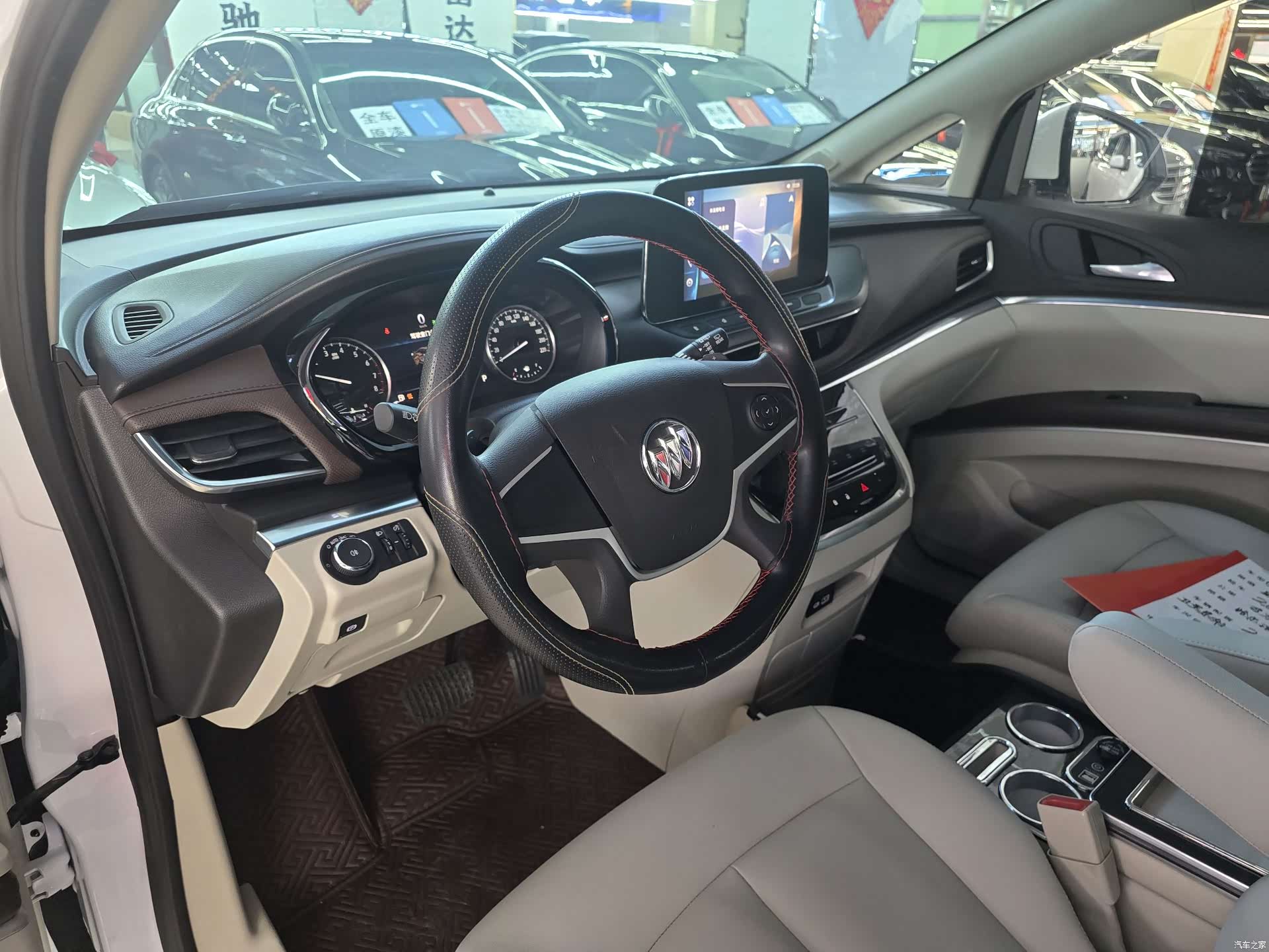Buick GL8, 2021 9