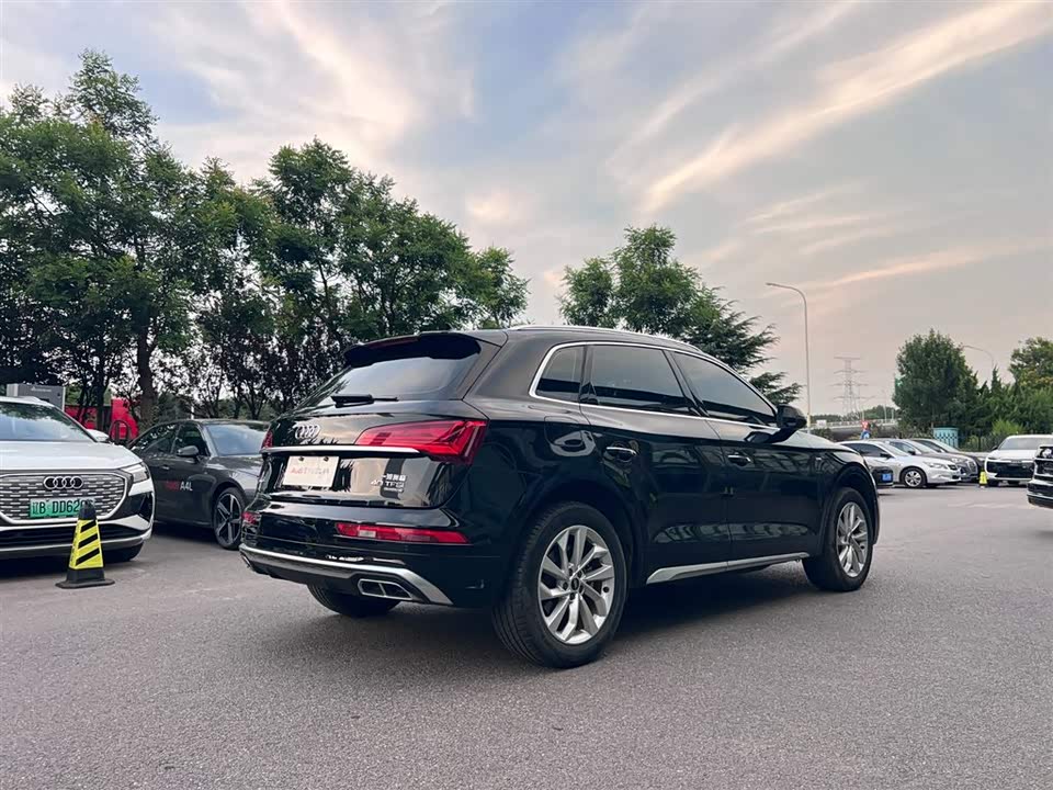Audi Q5L Audi Q5L