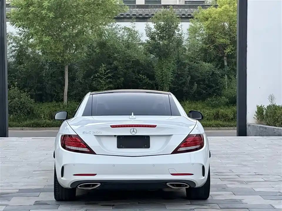 Mercedes-Benz SLC