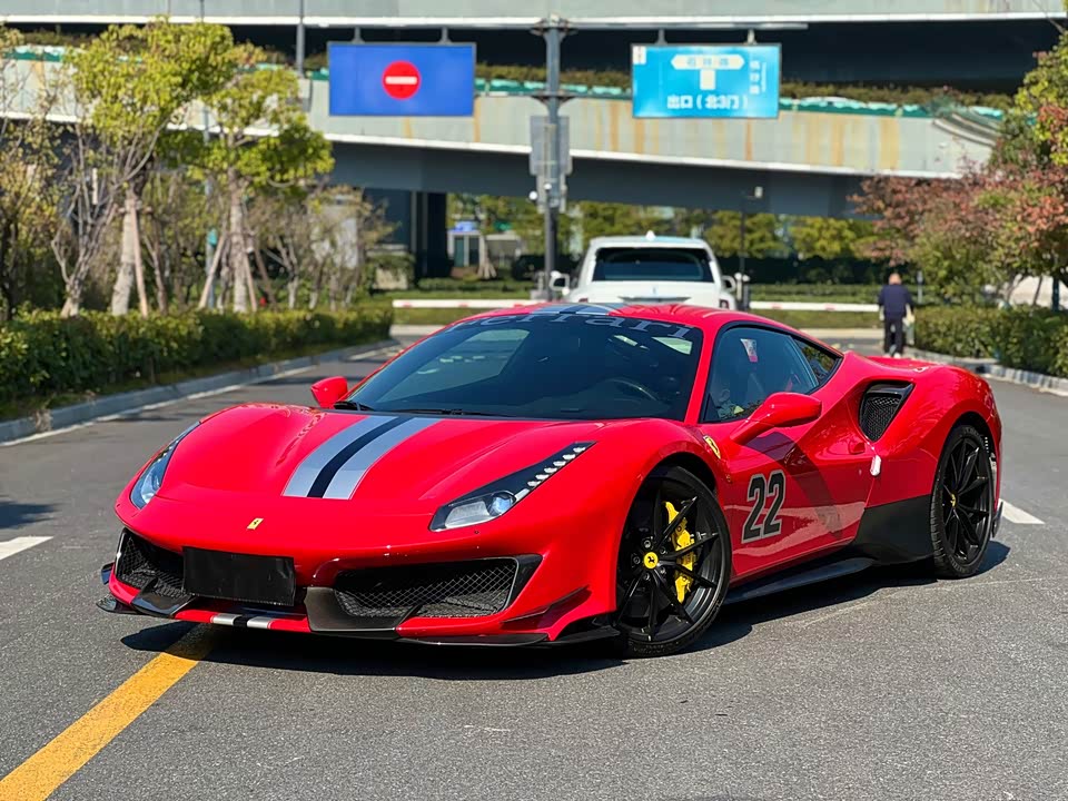 Ferrari 488
