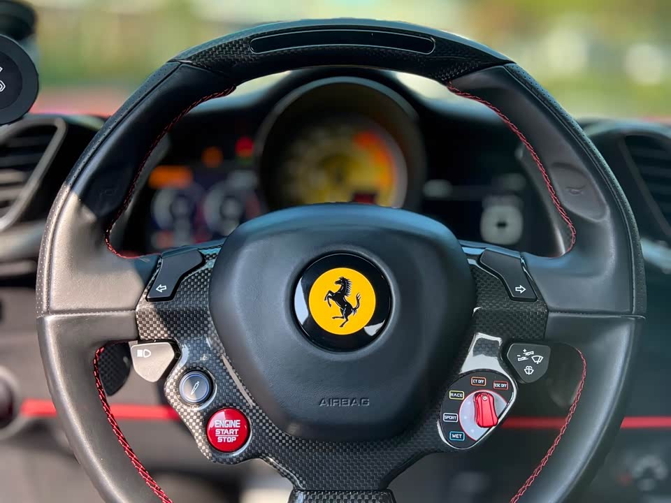 Ferrari 488