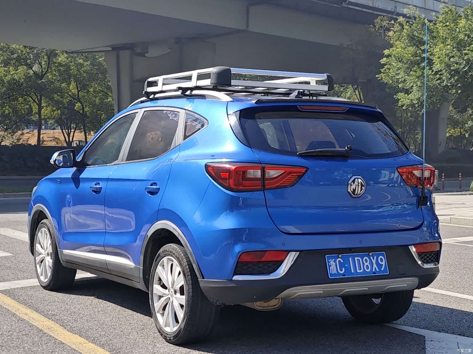 MG ZS, 2017 3