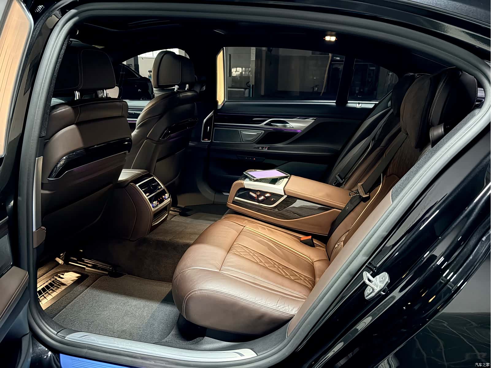 BMW 7 Series, 2020 7