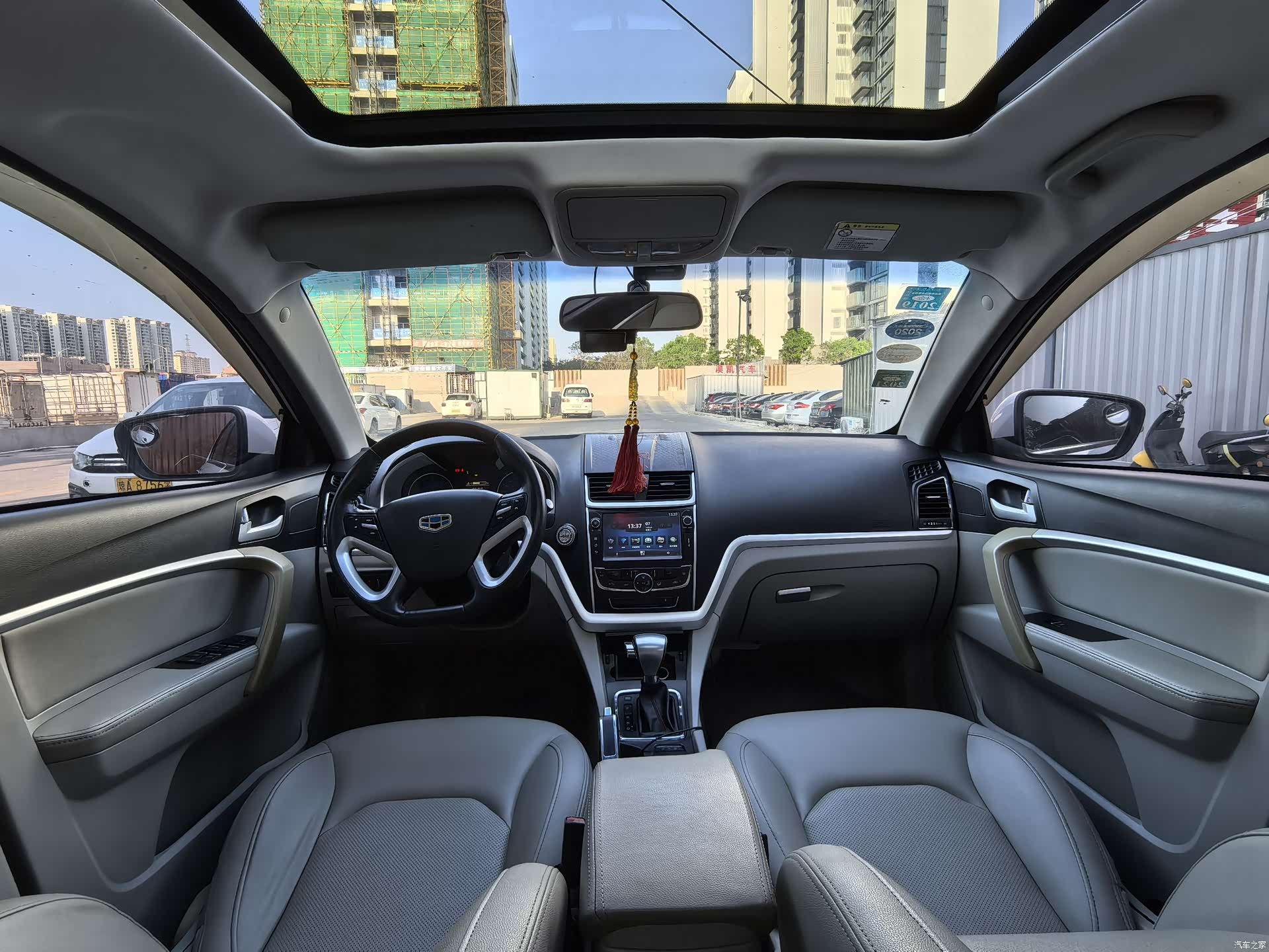 Geely Emgrand, 2015 все фото