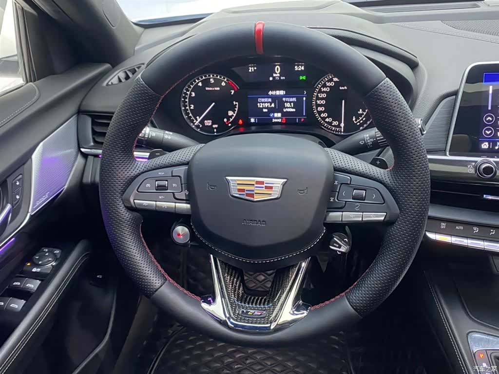 Cadillac CT4, 2023 14