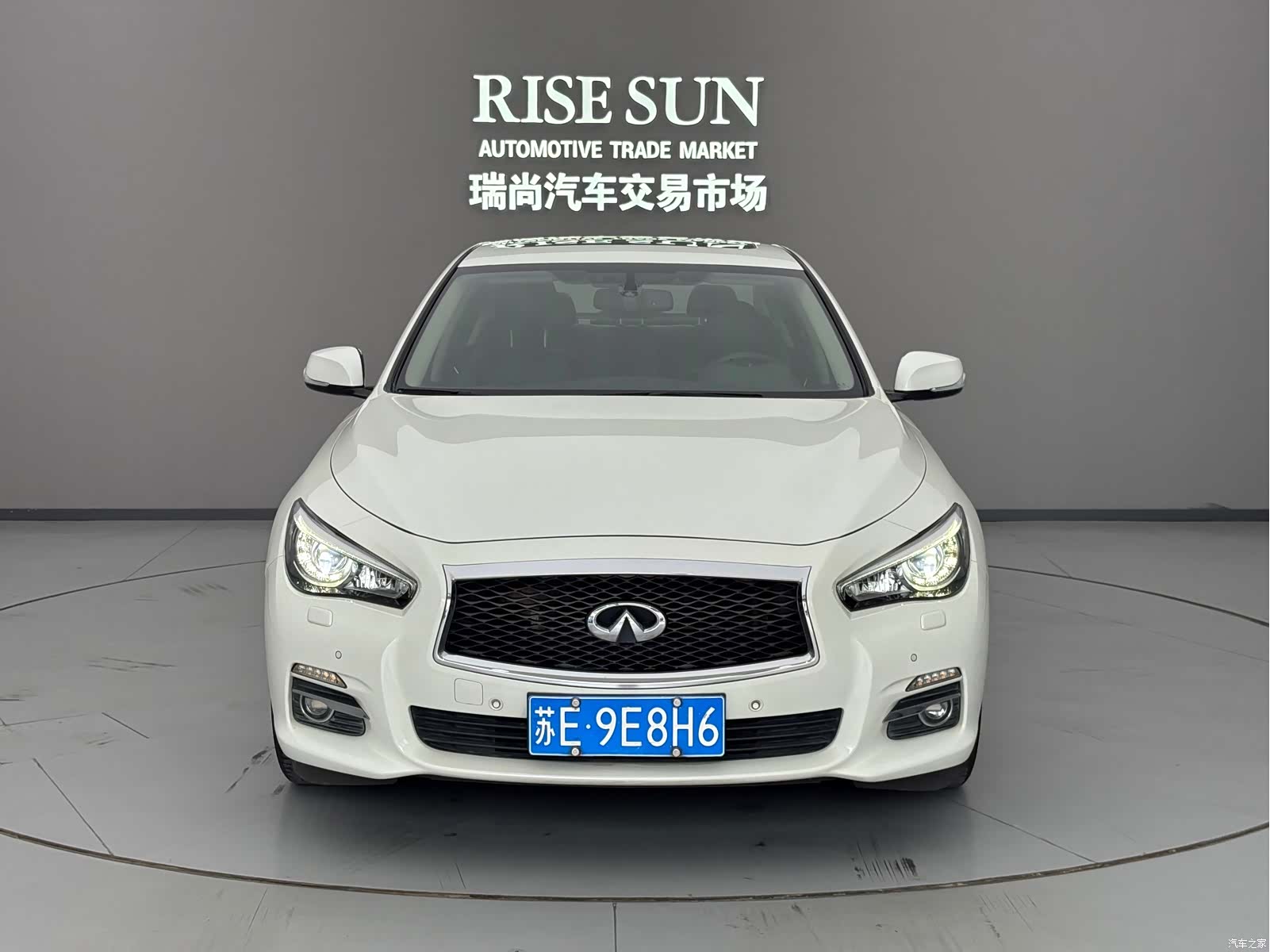 Infiniti Q50L, 2015 2