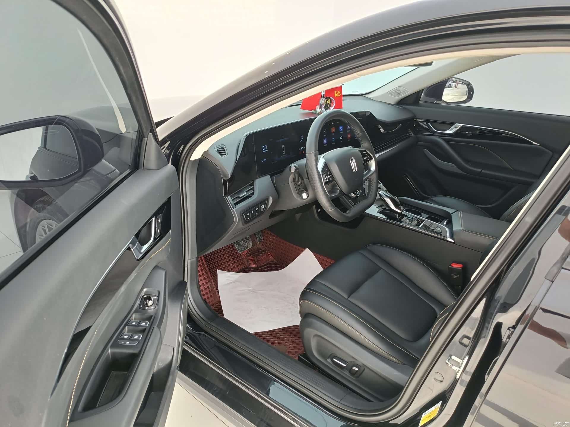 Bestune B70, 2022 4