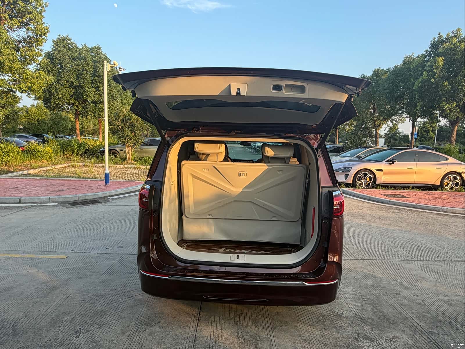 Buick GL8, 2023 16