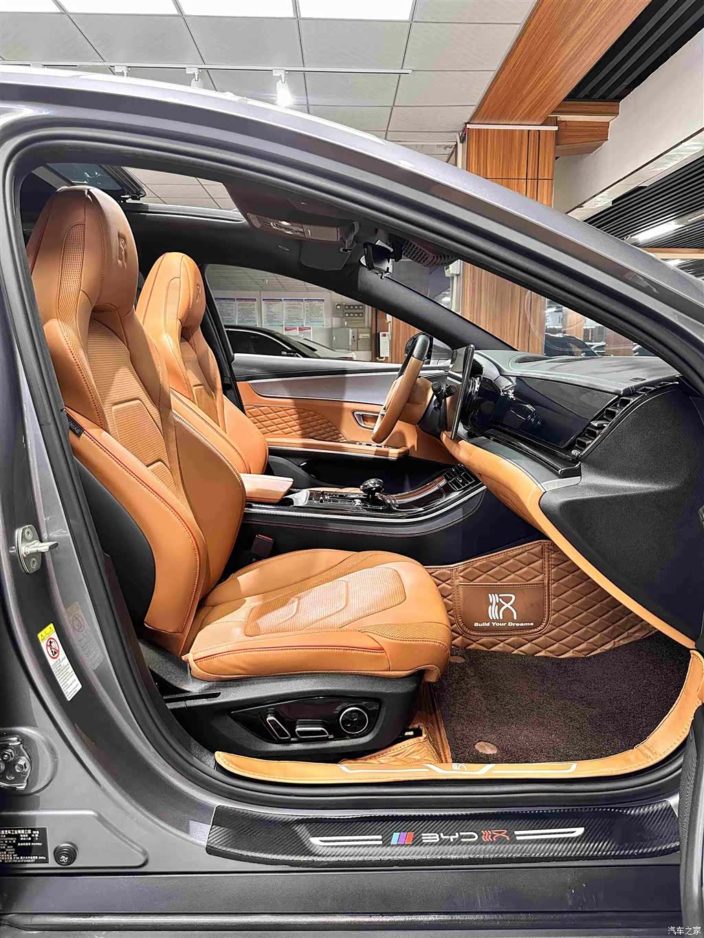 BYD Han, 2023 18