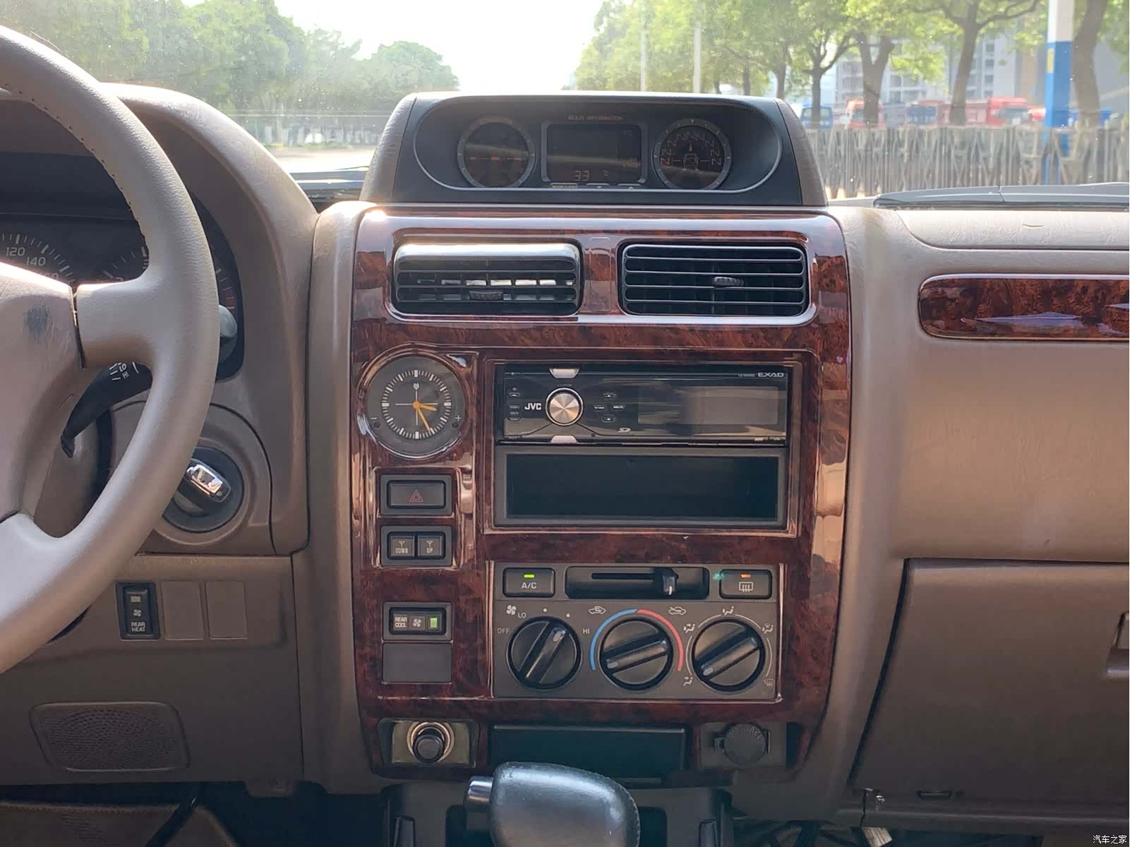 Toyota Prado, 2002 18