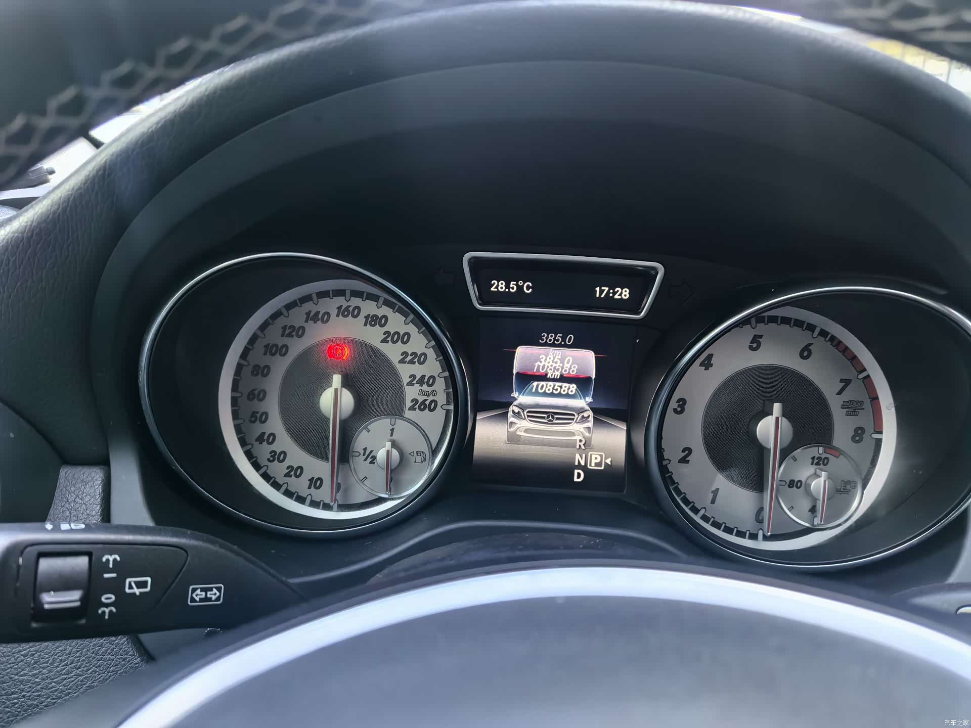 Mercedes-Benz GLA, 2016 17