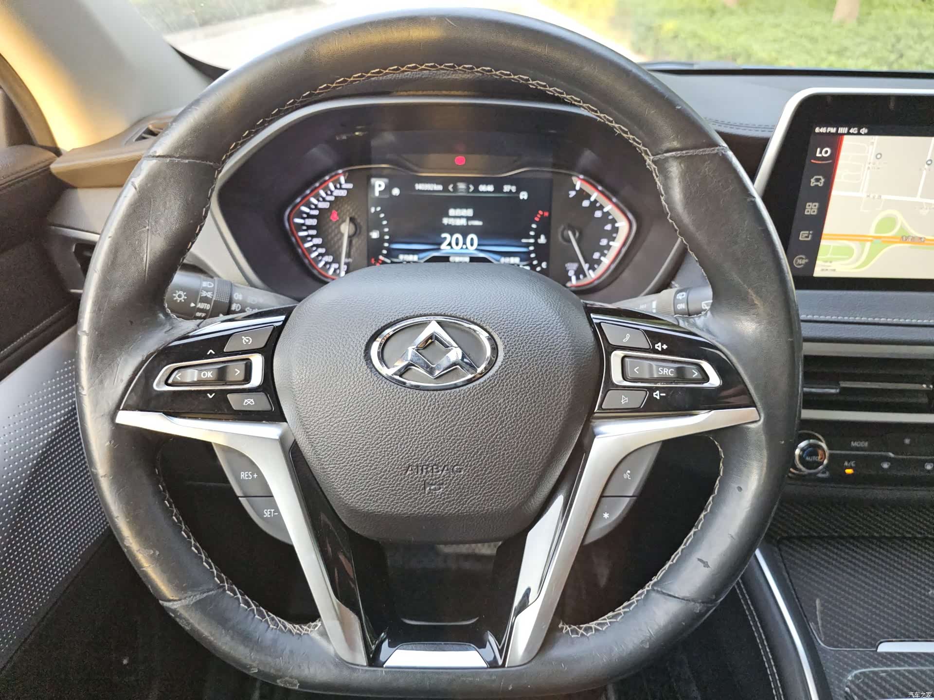 Maxus D90, 2019 14