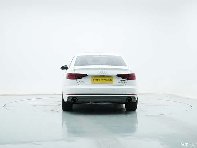 Audi A4L, 2018 6