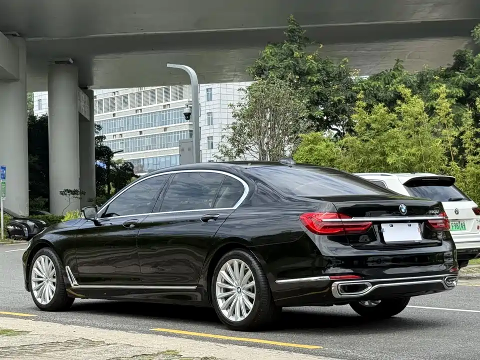 BMW 7 series BMW 7 series