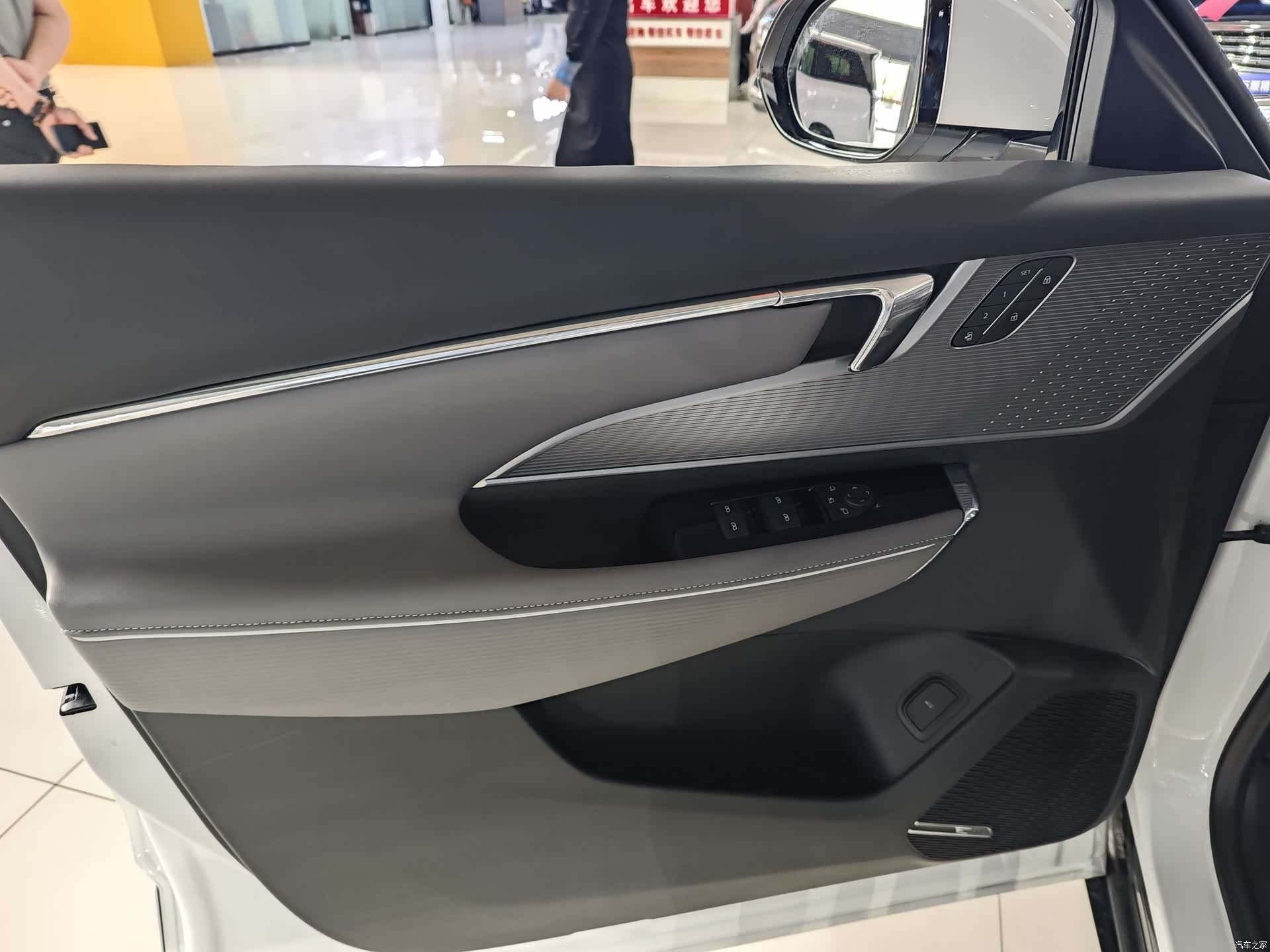 Buick E5, 2025 6