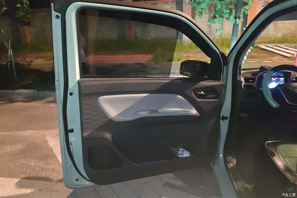 Wuling MINIEV, 2022 7