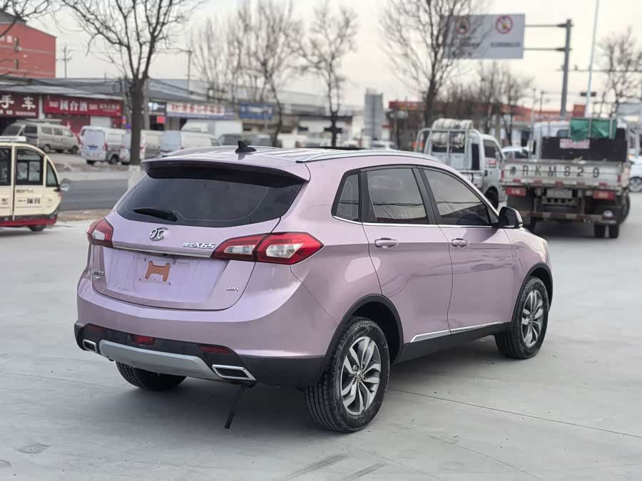 BAIC X65 2015, фото 6