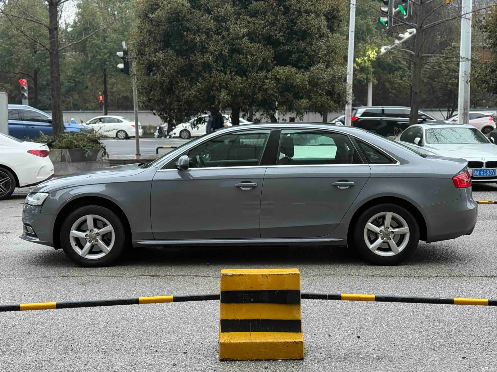 Audi A4L, 2014 4
