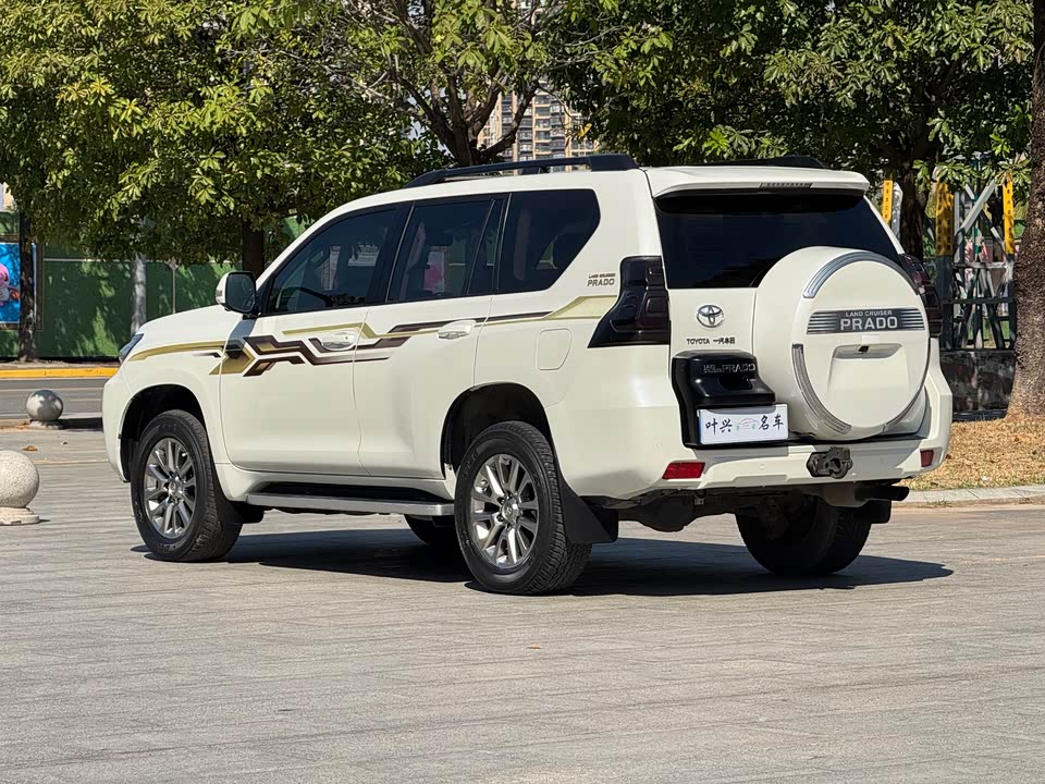 Toyota Prado