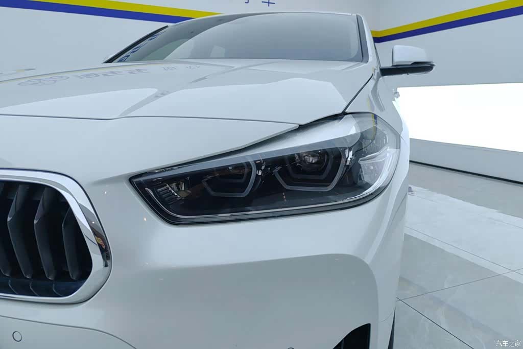 BMW X2, 2021 все фото