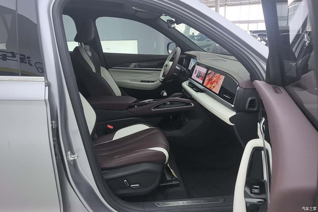 Geely Xingyue L, 2023 8